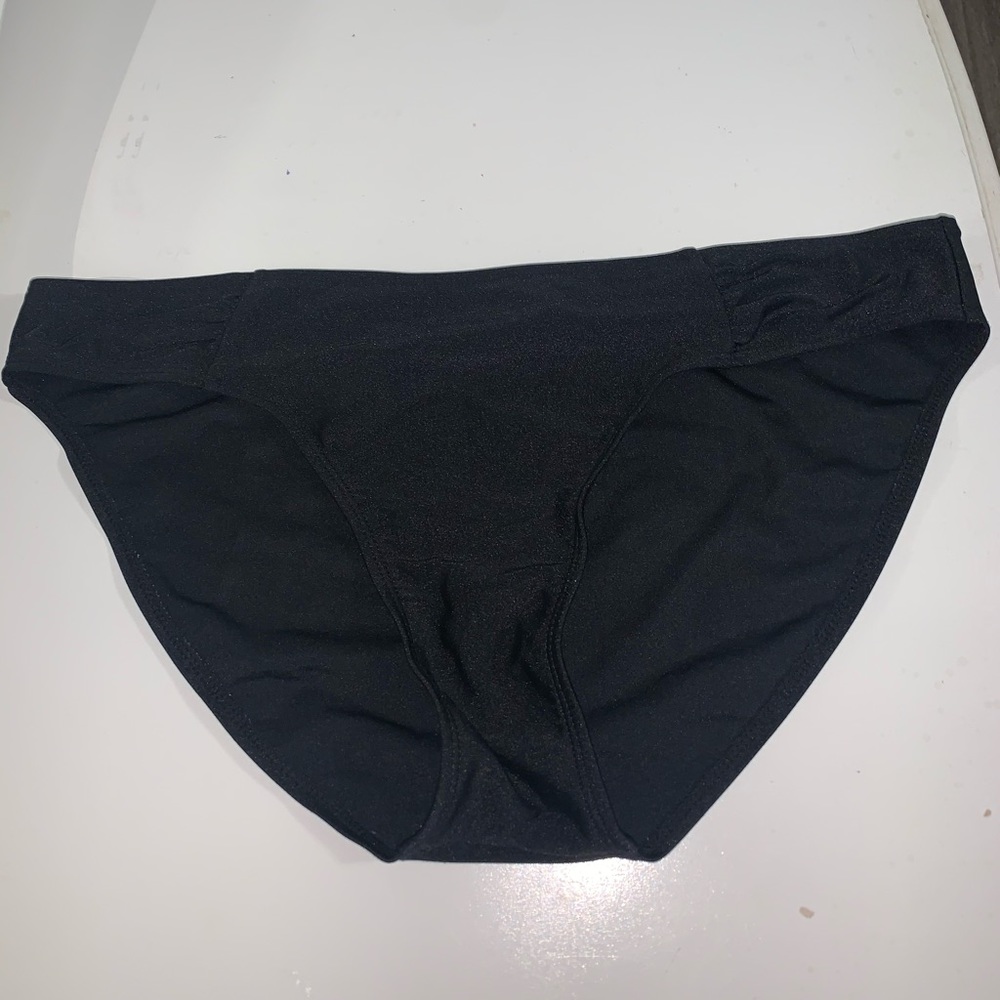 Bikini bottoms